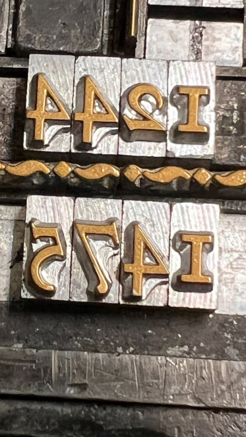 Grafika typograficzna „ArchiTypo 24” – unikalna edycja kolekcjonerska (druk czcionkami) Grafika typograficzna „ArchiTypo 24” – unikalna edycja kolekcjonerska (druk czcionkami)